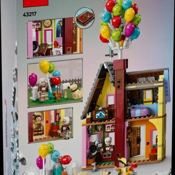 LEGO Disney Up House - NWT - Picture 7 of 7